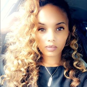 Meet your Posher, Erica